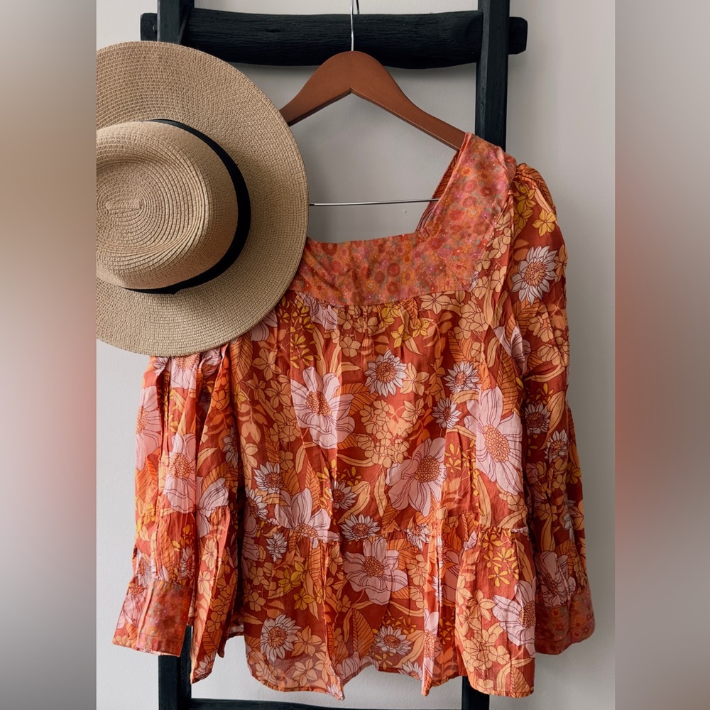 American Eagle Outfitters Orange Floral Blouse